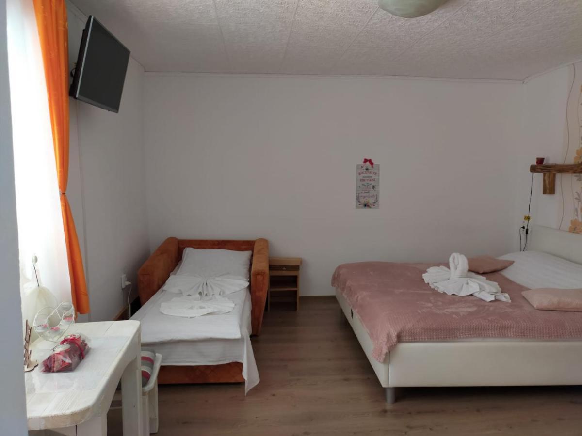 Casa Farcas Буштени Экстерьер фото