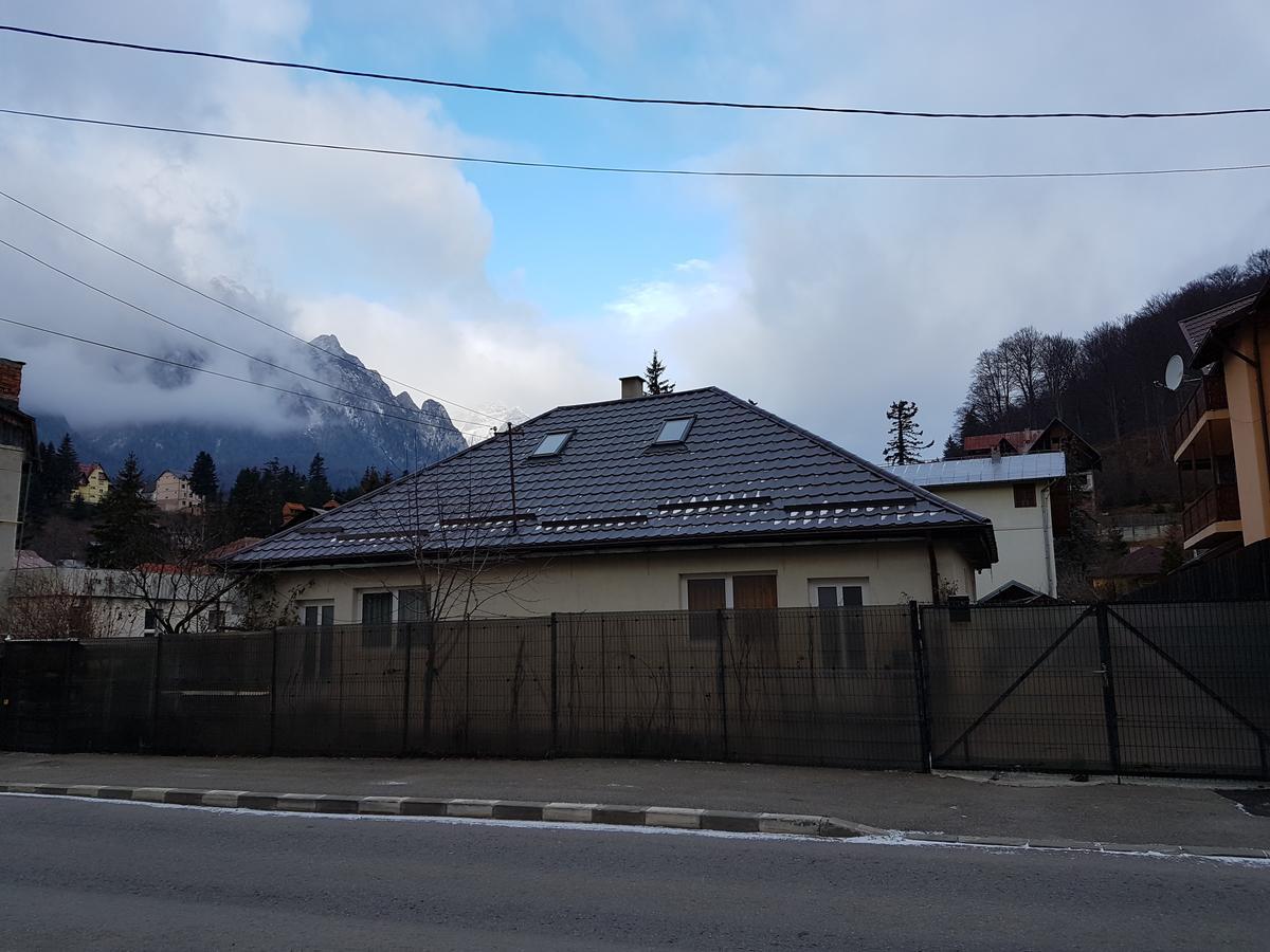 Casa Farcas Буштени Экстерьер фото